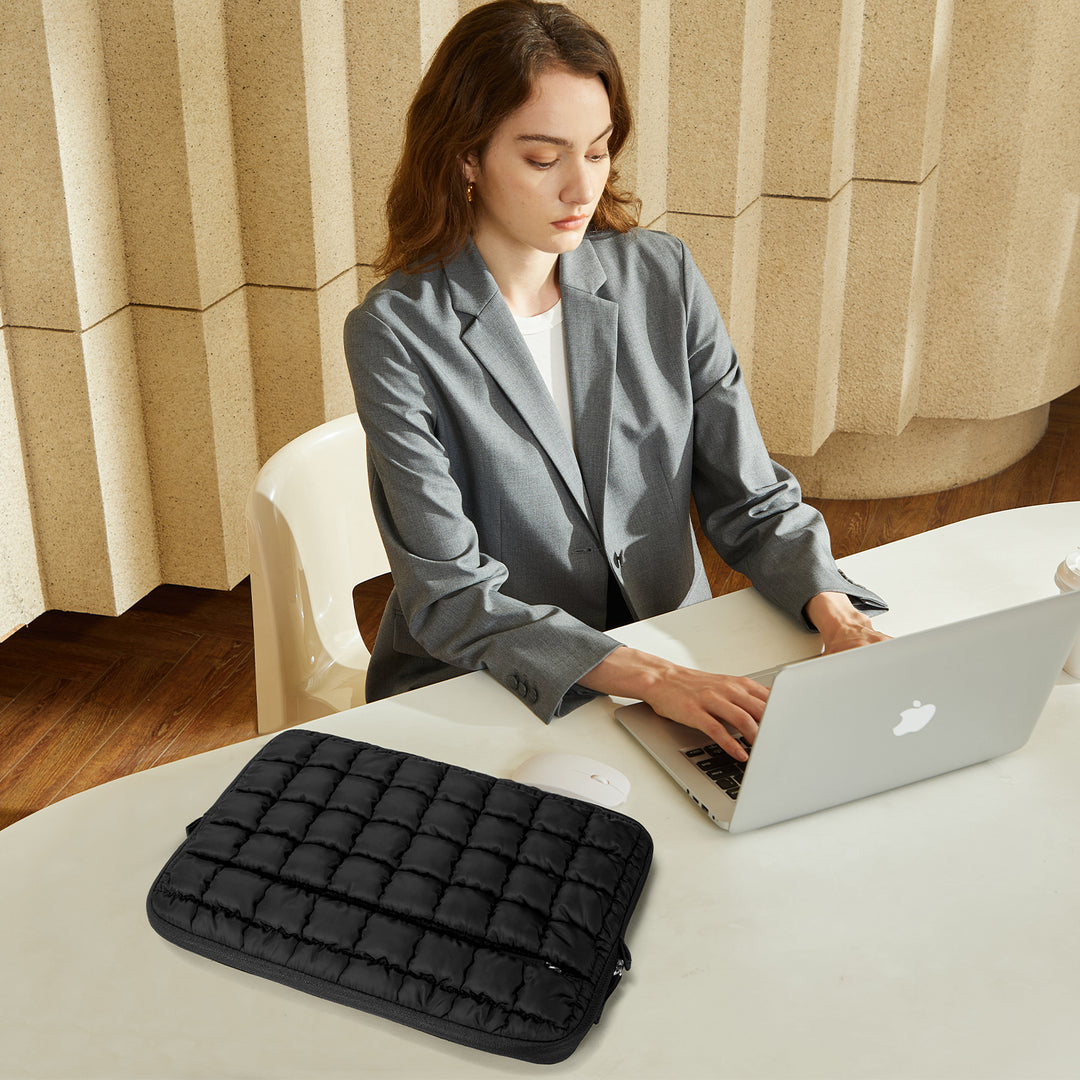 Protective Case Quilted Puffy Laptop Sleeve