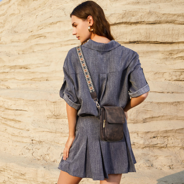 Phone Crossbody Bag –  Diamond Pattern Strap
