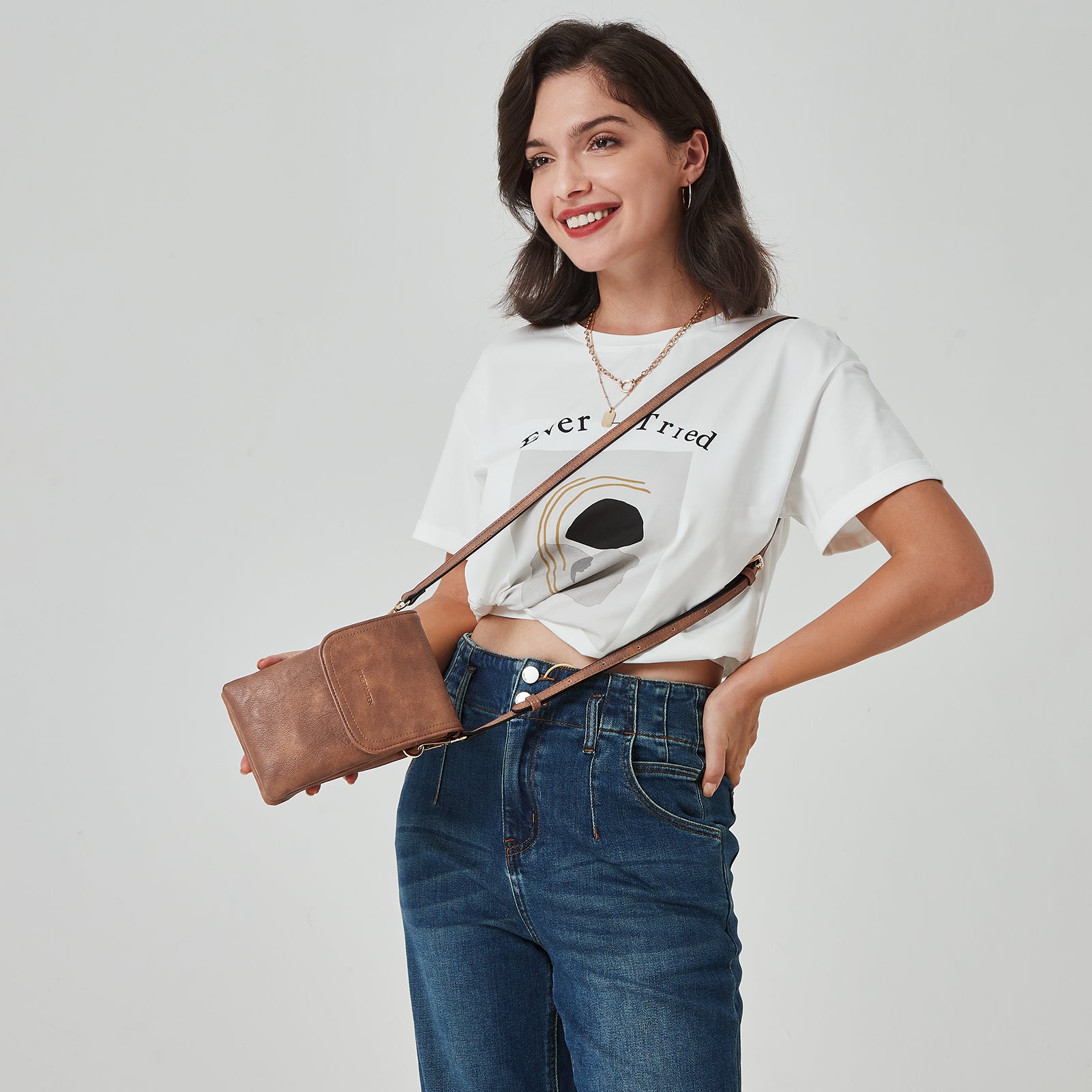 Evelyn Leather Crossbody Phone Wallet For Women —— Boudoir Style
