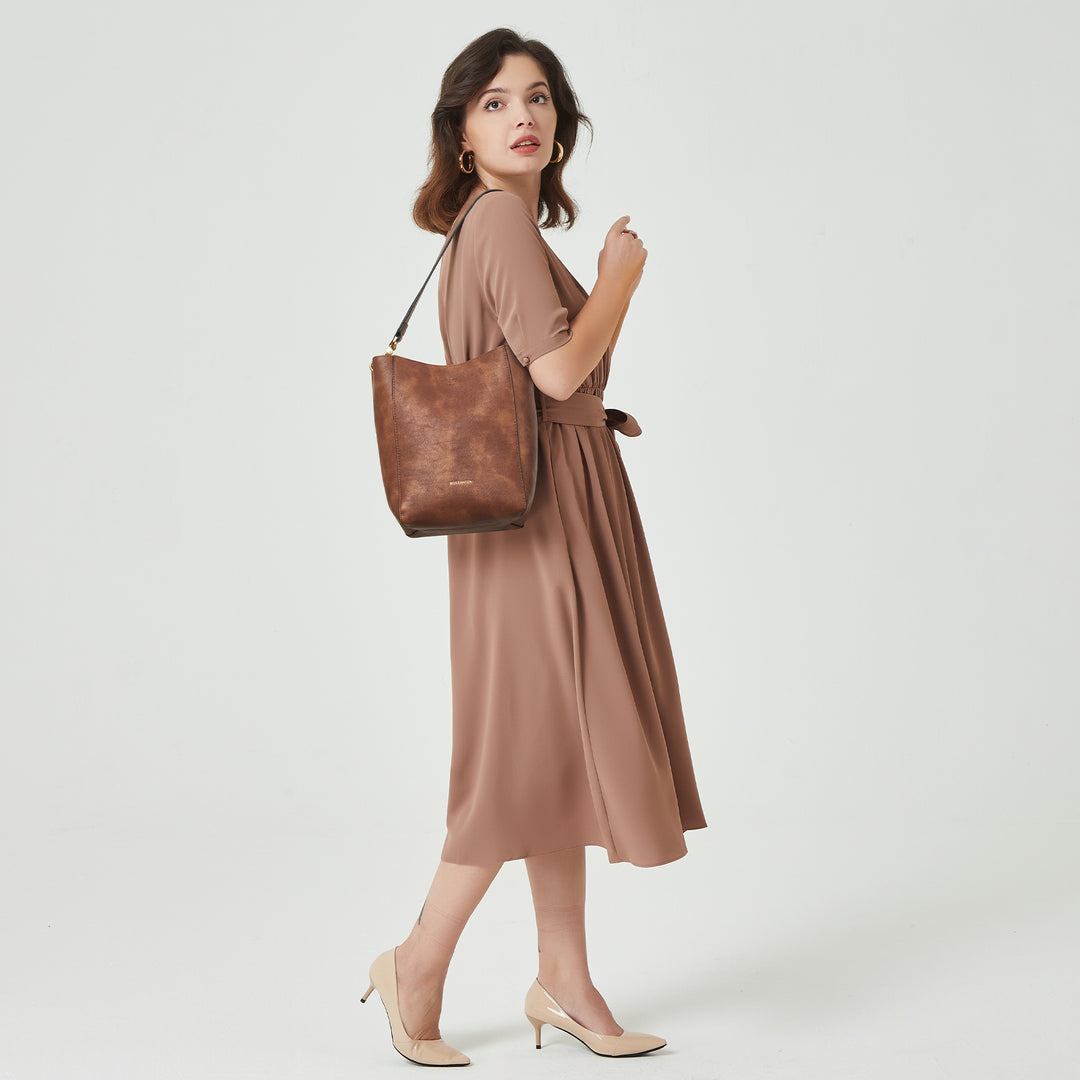BOSTANTEN Leather Purses and Handbags for Women Designer Hobo Bucket Bag Fashion Small Crossbody Purses